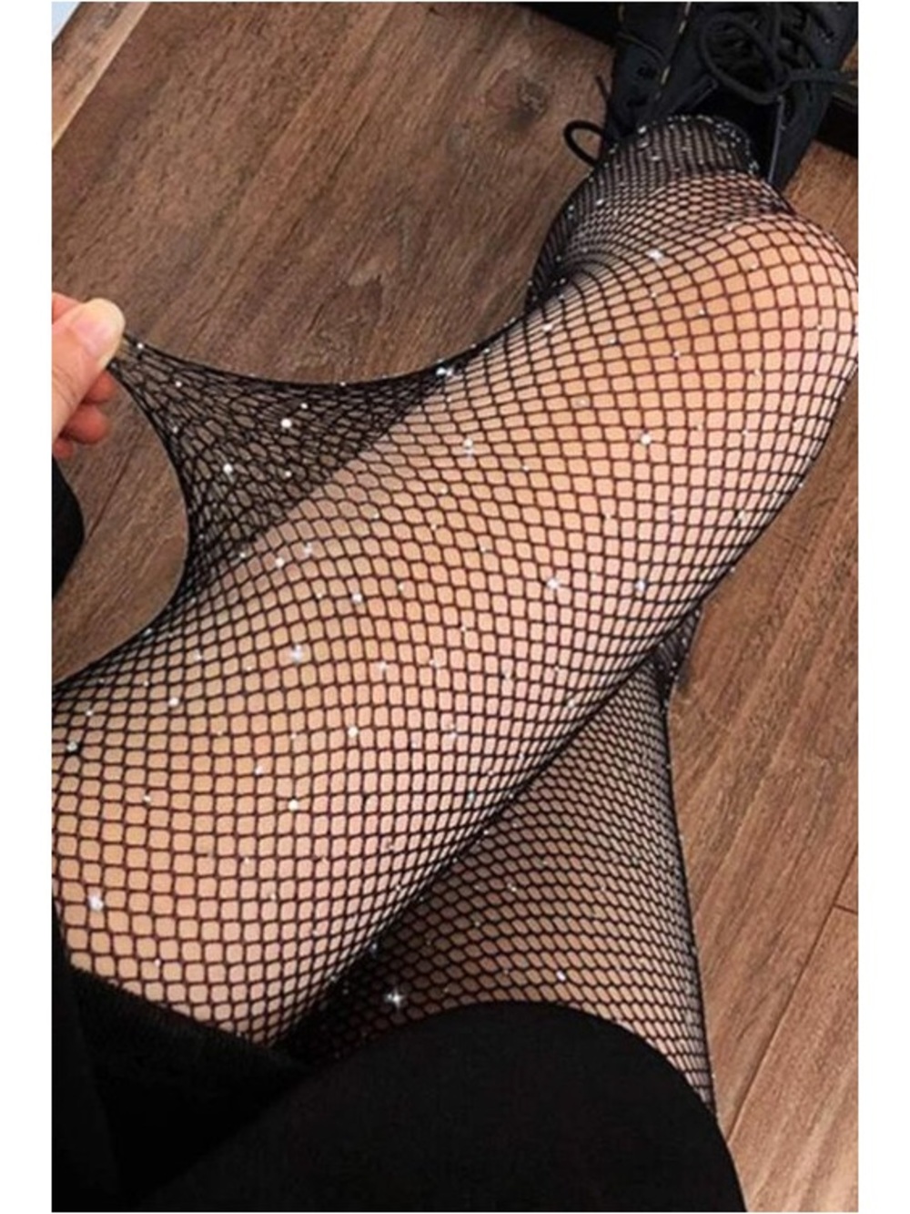 Sparkling Rhinestone Gem Fishnet Design Stockings/Tights - Picture 9 of 11